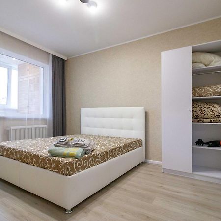 Kvartirkoff Na Ozernaya 26 كييف المظهر الخارجي الصورة